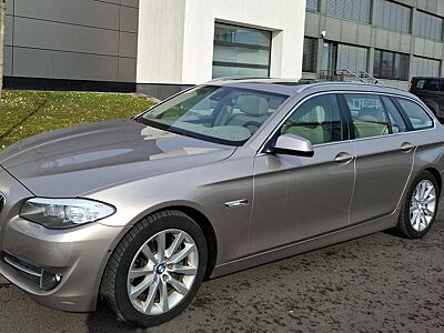 BMW 535 5er Touring Diesel 535d xDrive Touring Sport-Aut.