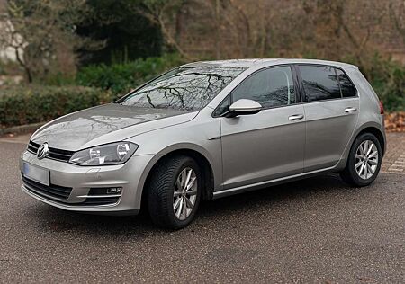 VW Golf Volkswagen 1.2 TSI BlueMotion Technology Lounge