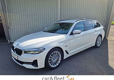 BMW 530 e Touring Navi LED Leder SiHz PDC RFK ACC DAB