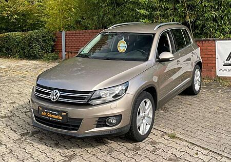 VW Tiguan Volkswagen Cup Sport // Automatik // TÜV und Inspek. neu /