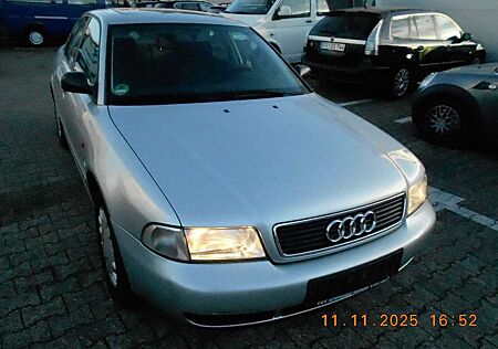 Audi A4 1.6