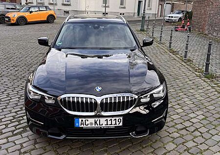 BMW 320d 320 Touring Aut. Luxury Line Mildhybrid