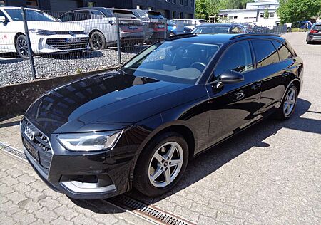 Audi A4 Avant 2.0 TDI, Autom., schw.AHK, Kamera