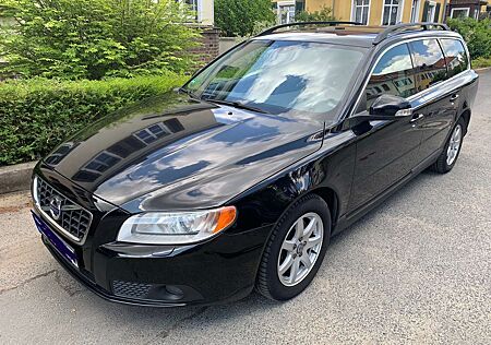 Volvo V70 D5 Momentum