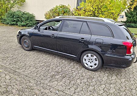 Toyota Avensis Combi 1.8 VVT-i Combi