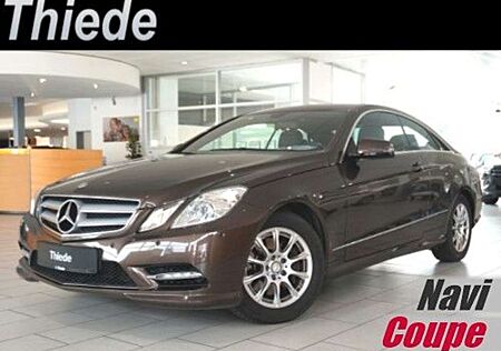 Mercedes-Benz E 200 COUPE AVAMTGRADE NAVI/SHZ/SPORT/PDC/TEMP.