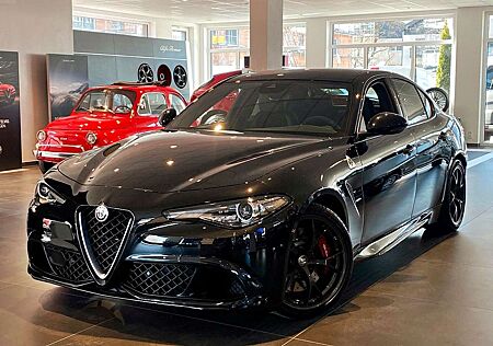 Alfa Romeo Giulia Quadrifoglio 2.9 V6 Bi-Turbo AT8