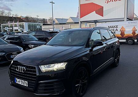 Audi Q7 3.0 TDI quattro tiptronic