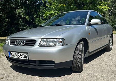 Audi A3 1.6 Ambiente