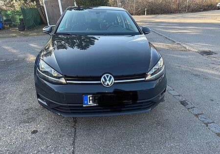 VW Golf Volkswagen VII. 5p 1.0 tsi Business 110cv
