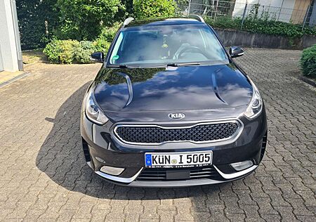 Kia Niro 1.6 GDI 2WD Aut. Edition 7