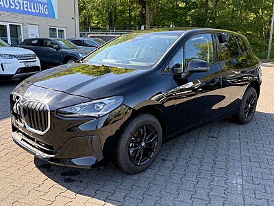 BMW 218 d Active Tourer Head-up/ 360°/ Curved/ Ambien