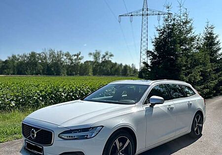 Volvo V90 T4 Geartronic R Design