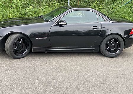 Mercedes-Benz SLK 200 Kompressor Mit Tüv 05/2027