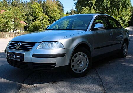 VW Passat Volkswagen 2.0 Limousine 1.Hand KLIMAAUTO. MP3PLAYER
