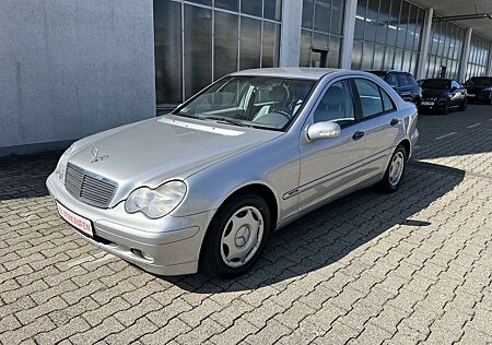 Mercedes-Benz C 180 Classic** TUV. AU 01 04. 2027