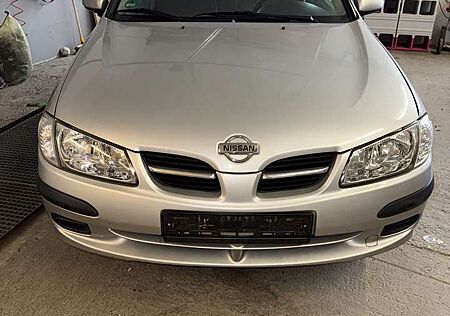 Nissan Almera 1.5 Comfort