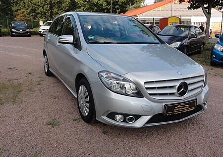 Mercedes-Benz B 180 *TopZustand*nur76TKm*Klima*8xReifen*Garanti