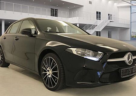 Mercedes-Benz A 200 d 8G-Automatik*114 Tkm*Scheckheftgepflegt*