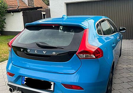 Volvo V40 R-Design