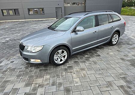 Skoda Superb II Combi Diesel Combi 2.0 TDI Ambition