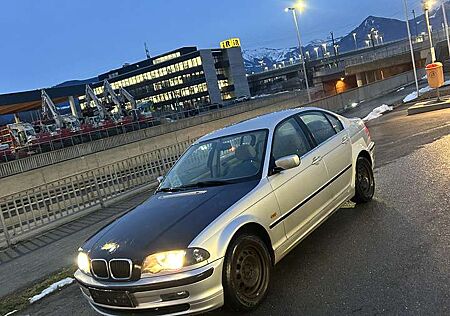 BMW 323i 323 E46