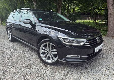VW Passat Variant Volkswagen Highline 4Motion Pano DSG ACC Nav