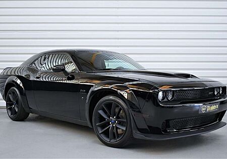 Dodge Challenger 5.7 HEMI WIDEBODY*BLACK*CARPLAY*KAMERA