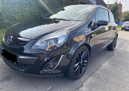 Opel Corsa 1.4 Turbo ecoFLEX sparsam, 8 fach bereift -Tüv ne