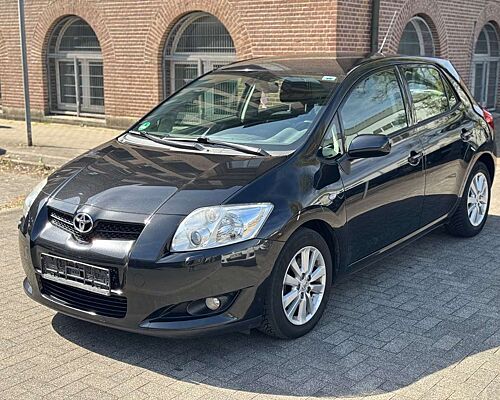 Toyota Auris Basis