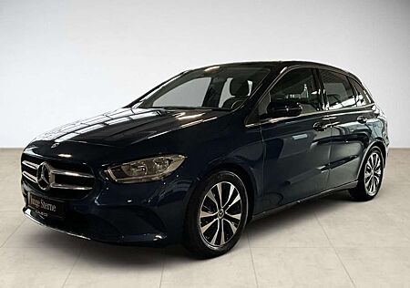 Mercedes-Benz B 220 d Style AHK AUT KlimaA LM PDC Pano ParkAss