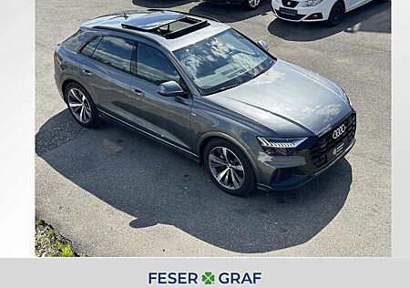 Audi Q8 3.0 TDI qu S line AHK PANO KAM MATRIX ACC 21"