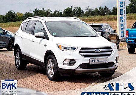 Ford Kuga 2,0 TDCi Titanium Pano Bi-Xenon Parklenk