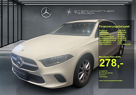 Mercedes-Benz A 200 AMBUX+CARPLAY+LED+SHZ+PDC