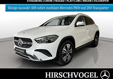 Mercedes-Benz GLA 180 Progressive Line+AHK+DISTRONIC+MULTIBEAM