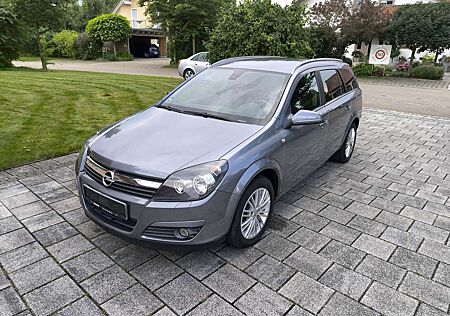 Opel Astra 1.8 Caravan Elegance