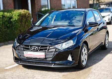 Hyundai i20 1,2 Essential*1 Hand* Hu Au Neu*Service Neu