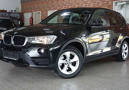 BMW X3 xDrive20i-Automatik-AHK-Kamera-SHZ-Klima-1Han