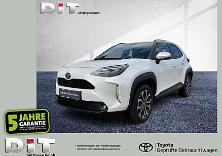 Toyota Yaris Cross & 1.5 E Black & White ACC+LED+Navi