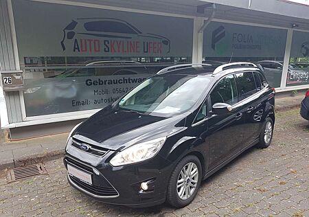 Ford Grand C-Max Titanium150PS 2HD+FORDCHECKHEFT+WINTER+NAVI+KAMERA