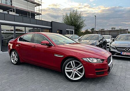 Jaguar XE Portfolio 20 d Automatik*Navigation*Bi-Xenon*