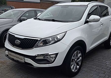 Kia Sportage Dream Team 2WD 1.Hand Navi Kamera