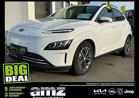 Hyundai Kona 64 kWh Elektro ACC+LED+Navi+SHZ+Kam.+KlimaA