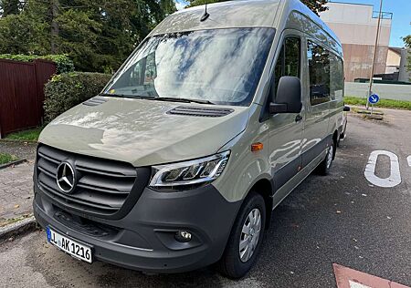 Mercedes-Benz Sprinter 319 CDI RWD L2 El Trittbretter Automatik