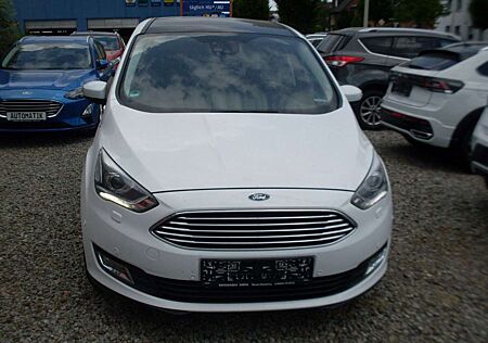 Ford Grand C-Max Titanium