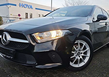 Mercedes-Benz A 180 A -Klasse Edition Leder