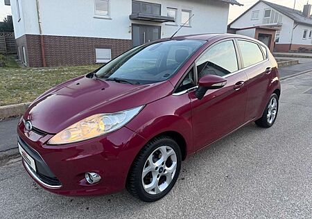 Ford Fiesta Titanium *Keyless*Klima*Sitzheizung*121tkm*HU NEU*