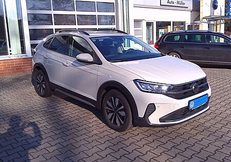 VW Taigo Volkswagen Move, Climatronic, LED-Schein., "Rear View", DAB