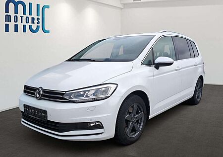 VW Touran Volkswagen 1.4 TSI DSG Highline Pano LED AHK Massage
