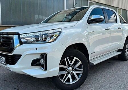 Toyota Hilux 2.4+ AUTO+NAVI+GARANTIE+LEDER+TÜV+ANHÄNGER